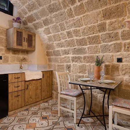 Apartment Stone Cave