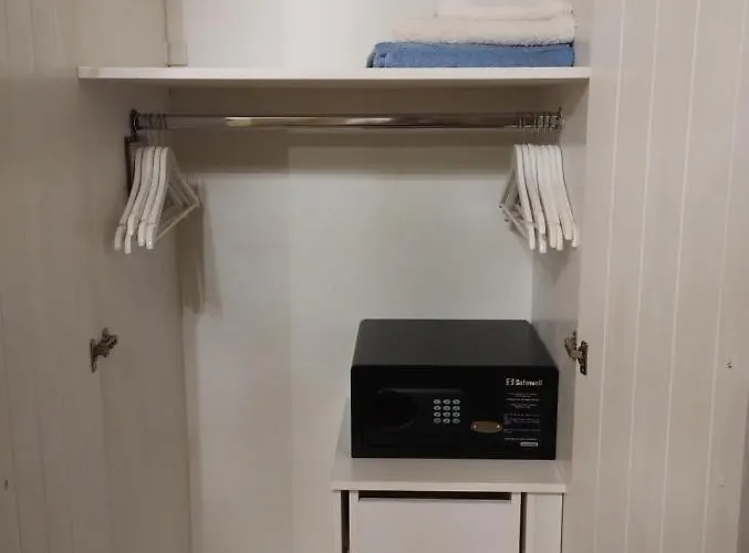 Stone Cave Апартаменты